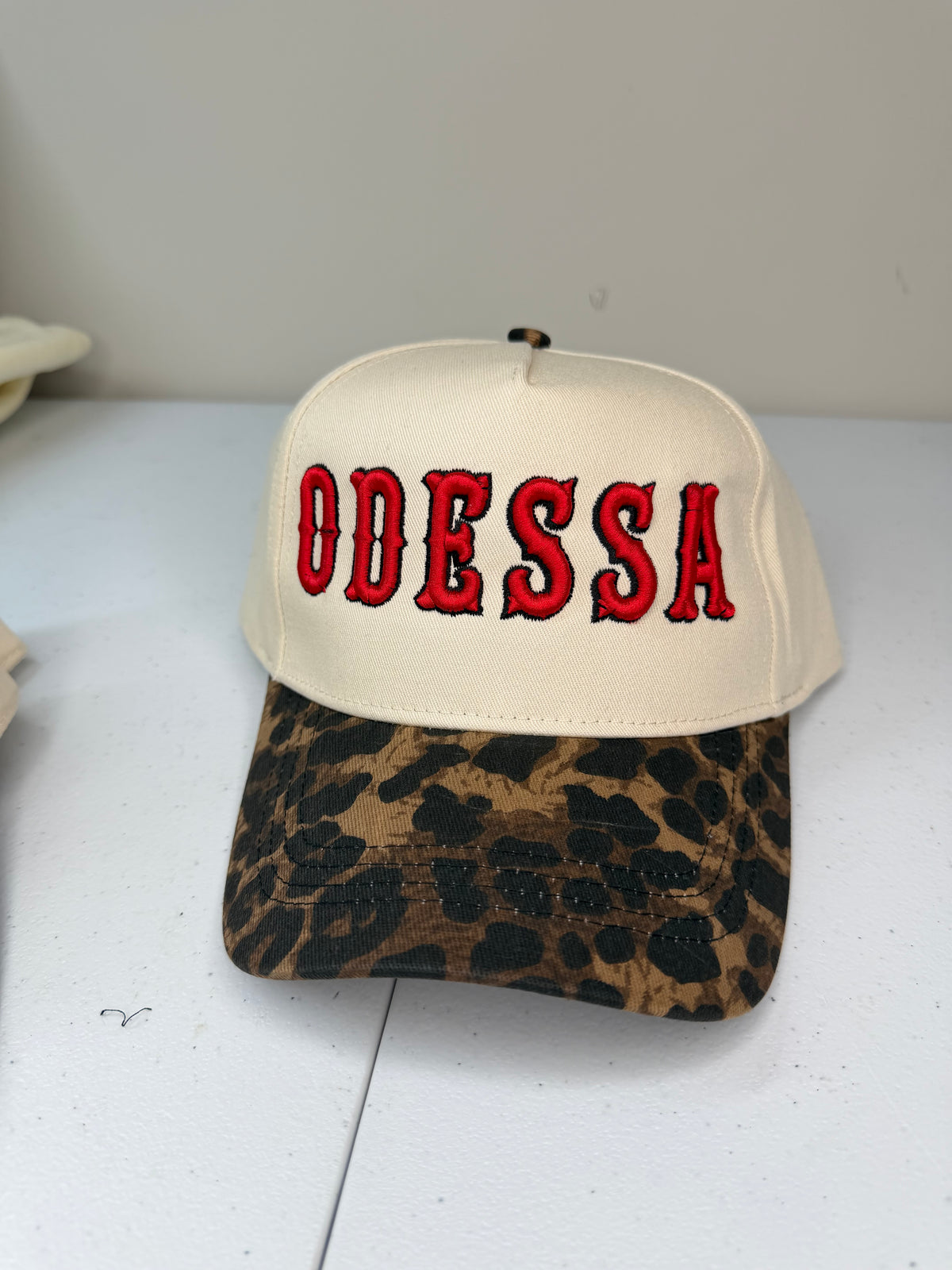 Odessa Puff Leopard Bill