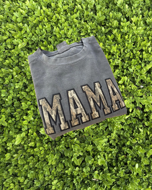 Dark Camo Mama charcoal tee