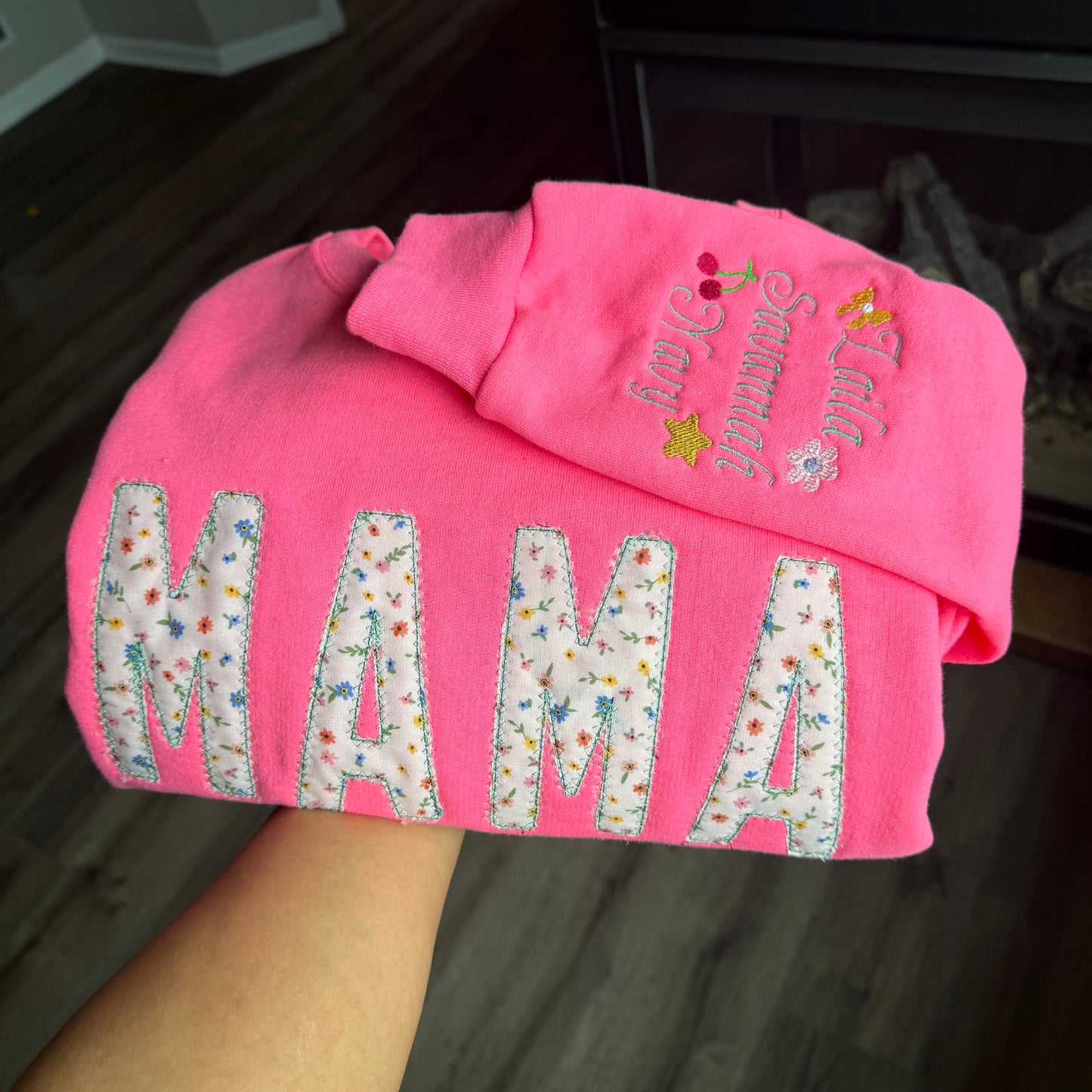 Ditsy Floral Mama Crewneck