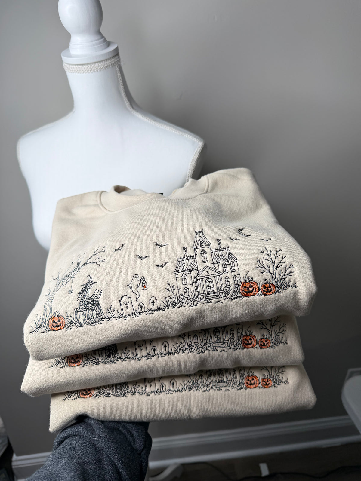 Haunted Manor Linework Crewneck