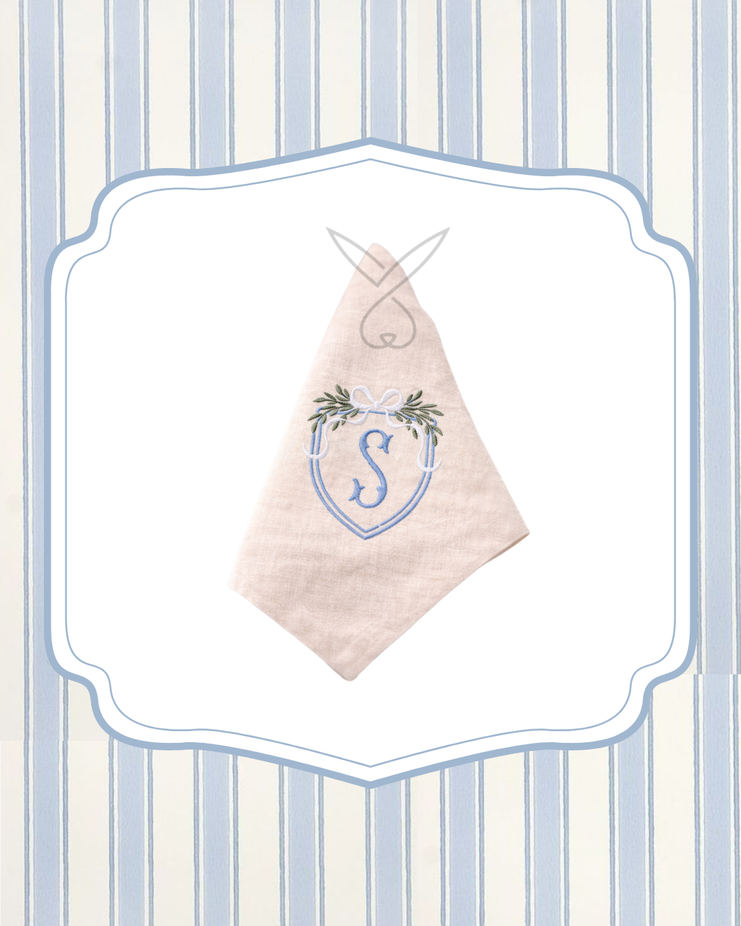 The Heirloom Crest Napkin – Set of 4