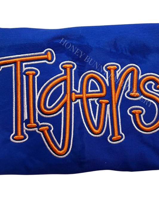 Tigers Team Mascot School 3D Puff Outline